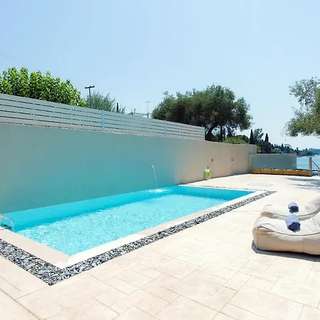 White Swan With Private Pool And Jacuzzi Βίλα