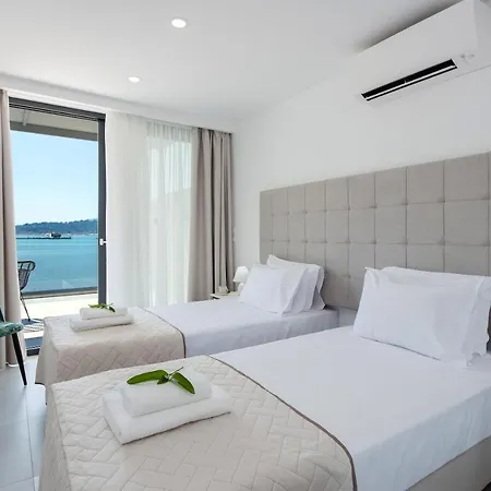 Βίλα White Swan With Private Pool And Jacuzzi *